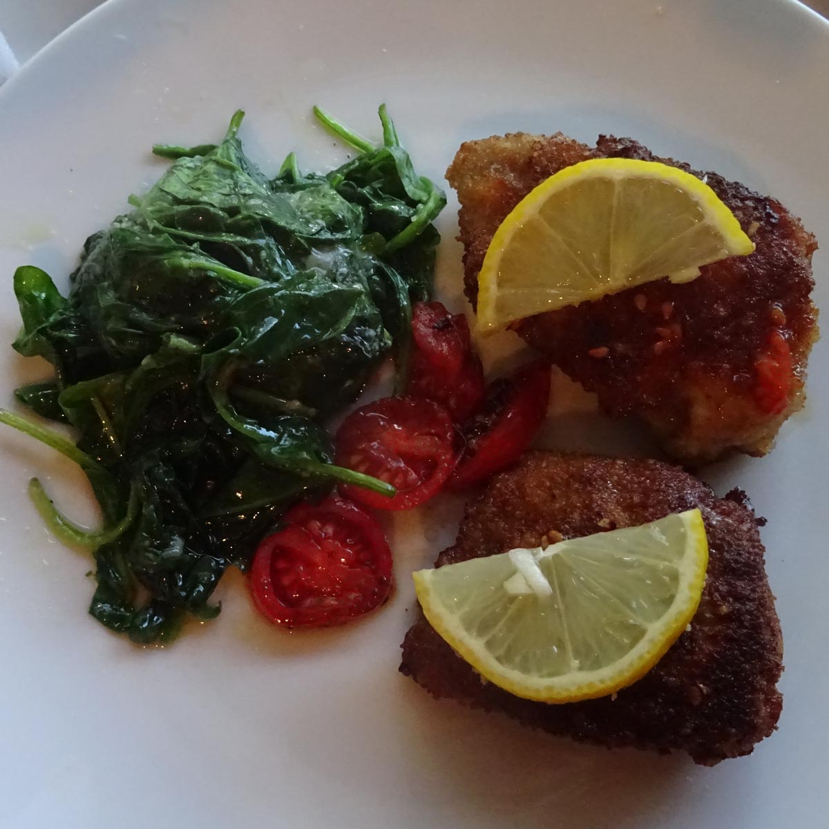 Das bessere Wiener Schnitzel Cotoletta alla Milanese Zirol